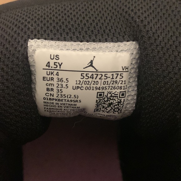 Air Jordan 1 mids ‘pastel’ black toe - Picture 2 of 4